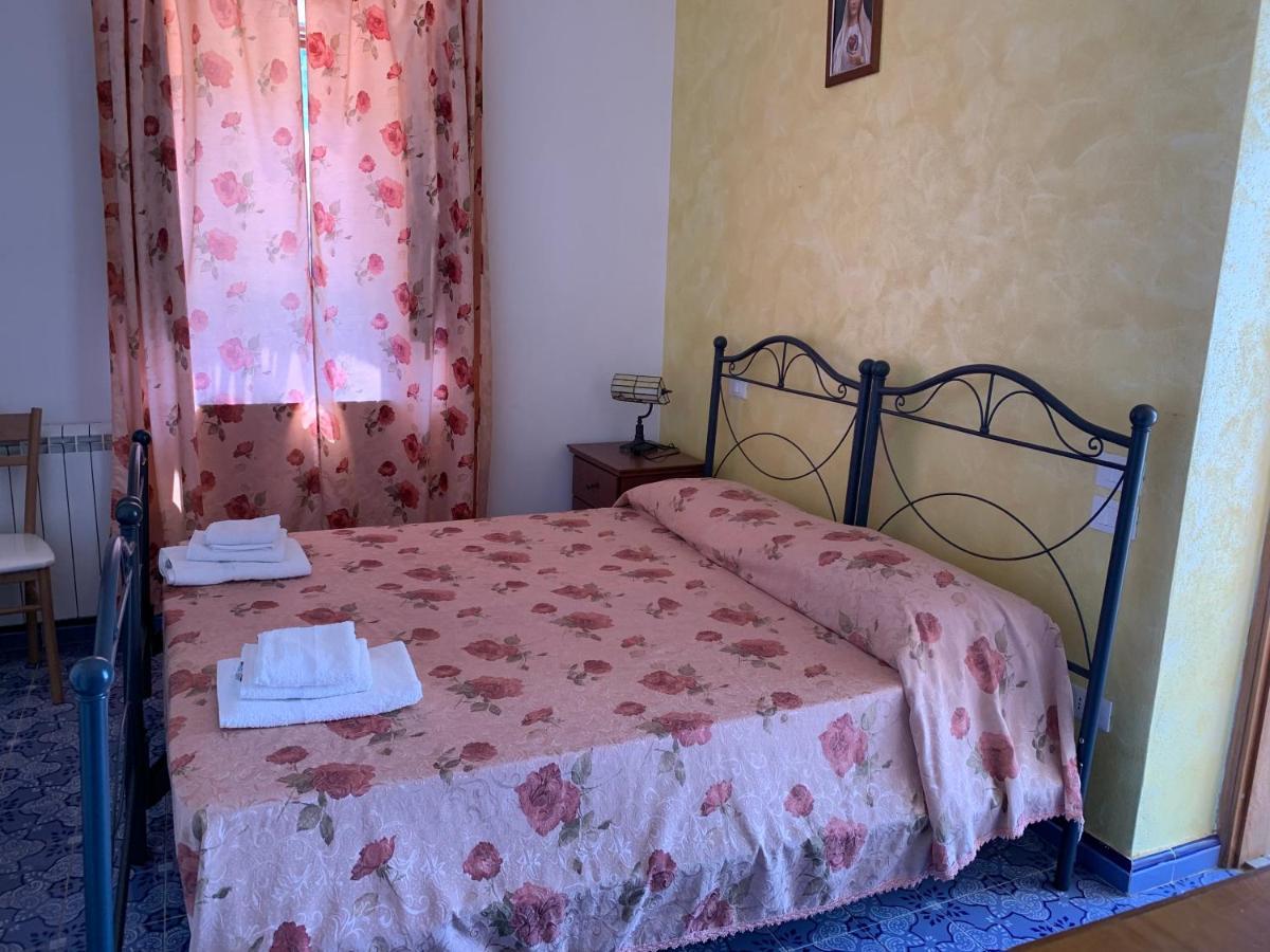 Agriturismo Galletta Villa Leni Ngoại thất bức ảnh